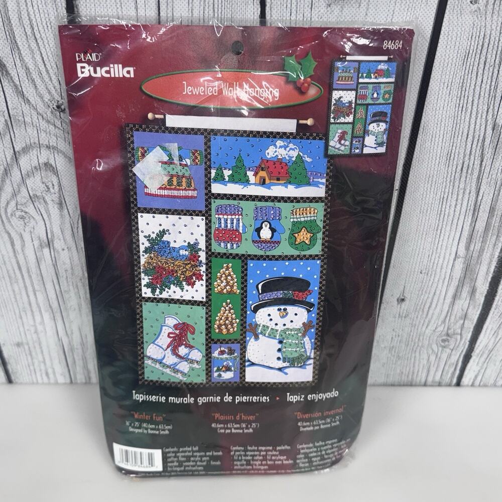 Christmas Bucilla Jeweled Wall Hanging Kit Needlecraft Winter Fun New Sealed